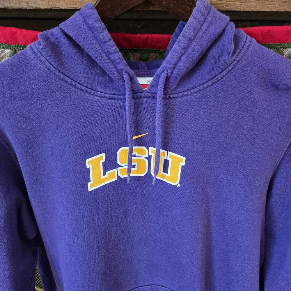 LSU 🏈🏀⚾️🥎⚽️🐯 - Picture 3 of 6